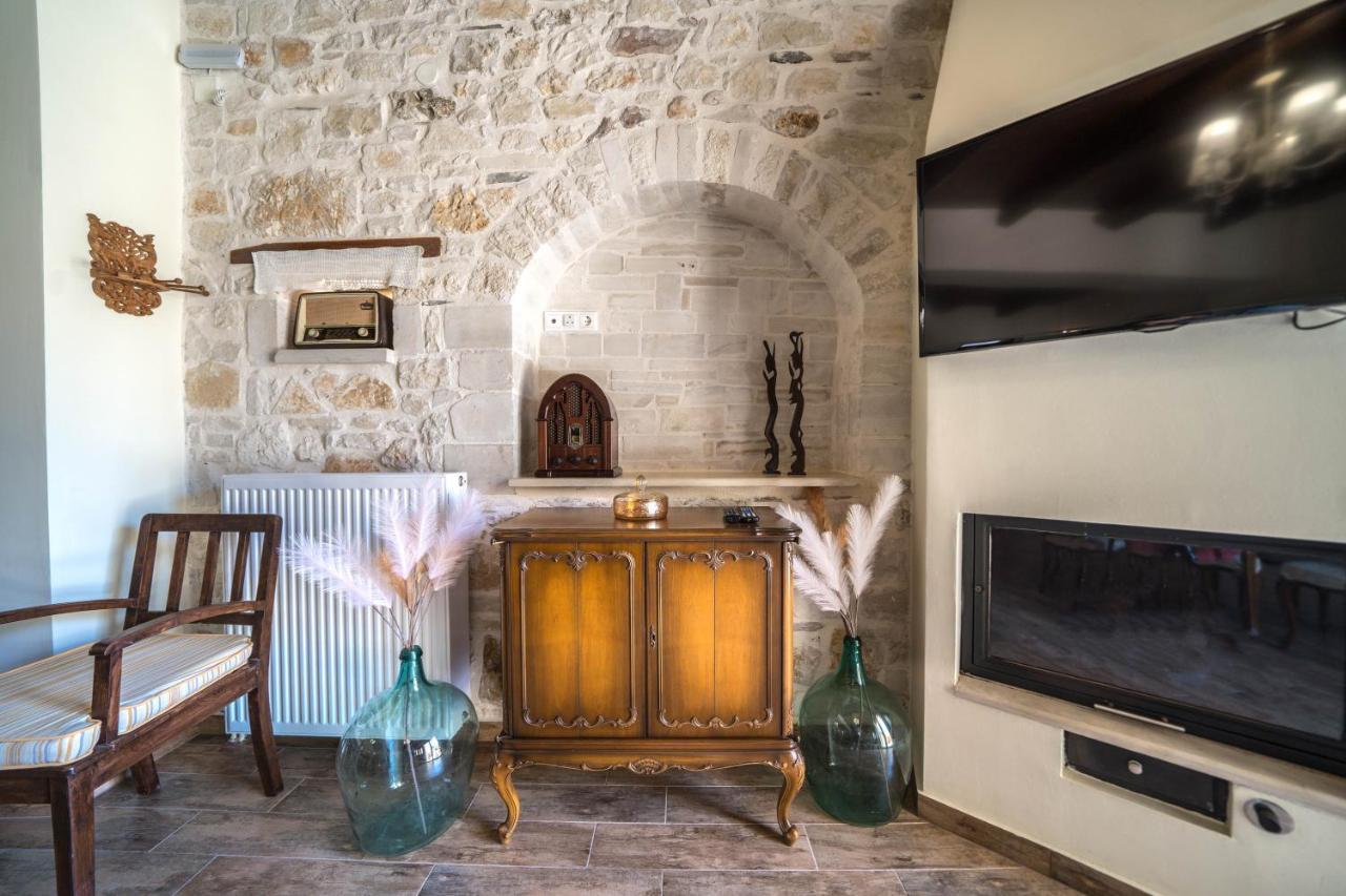 Arhontariki Luxury Apartment Panormos  Bagian luar foto